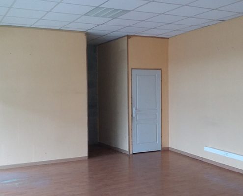 local à louer valence